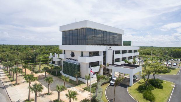 Oficinas Corporativas Grupo Puntacana.