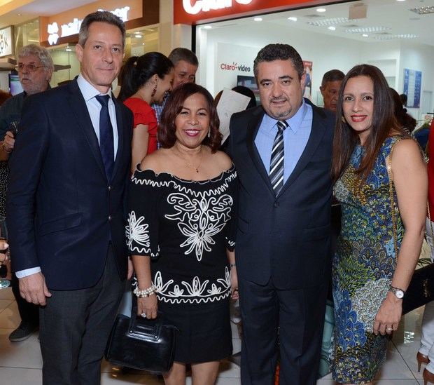 Olivier Pellin, Zoila Puello, Gerardo García y Dayanara de Garca.