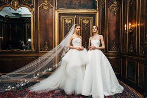 Oscar de la Renta presenta en Nueva York colección de novias para otoño 2020
 