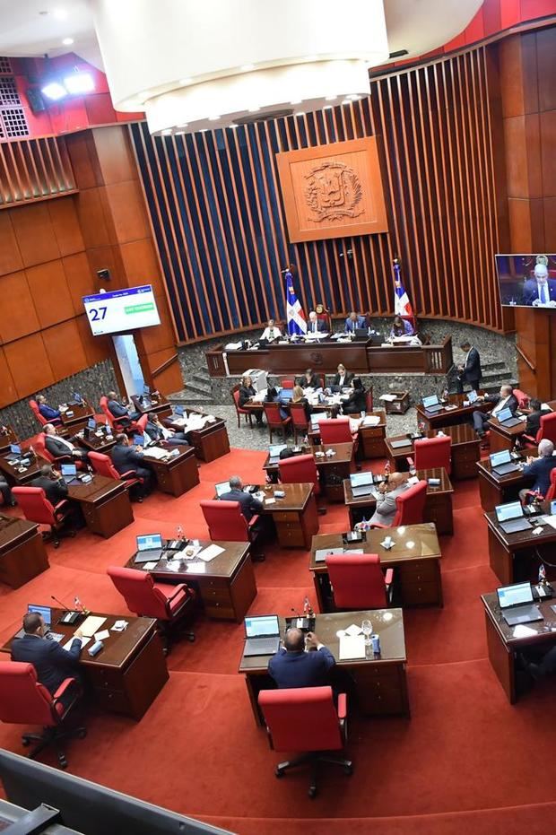 
El Senado aprueba en segunda lectura Proyecto Ley de Régimen Electoral

 