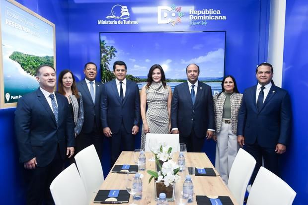 
Banreservas impulsa la inversión del turismo en IFTM Top Resa.