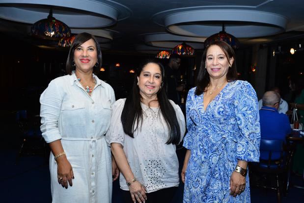 Rissi Soriano, Joanny Fernández y Jacqueline Minier.