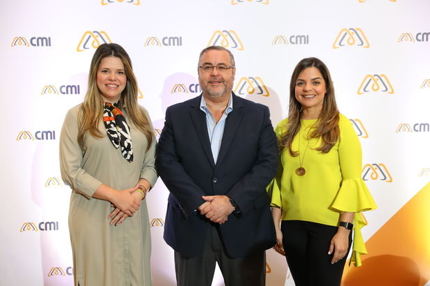 Fátima Pereira, José González Campos y Jeimy Cepeda