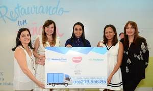 Kimberly Clark, entrega donación a la Fundación Pediátrica por un Mañana