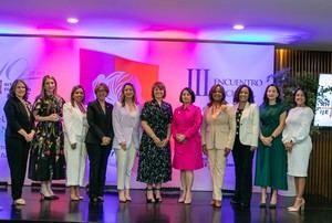 Revista Ritmo Económico celebra su décimo aniversario con el evento Mujeres con Propósito en Santo Domingo