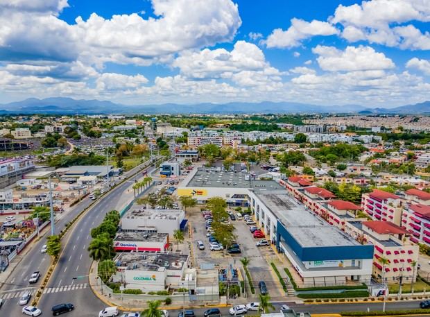 Los valores inmobiliarios de renta variable están destinados al público
en general.