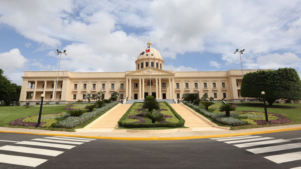 Palacio Nacional cede del gobierno de la República Dominicana.