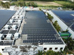 Parque Cibern&#233;tico instala planta solar fotovoltaica