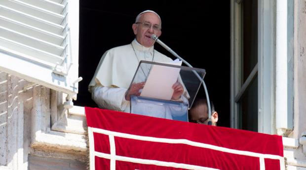 Papa durante el Angelus 