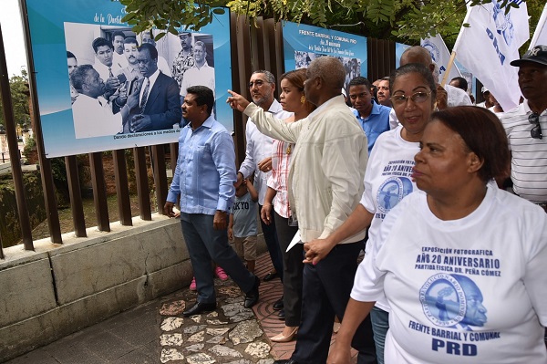 Parte de la muestra fotográfica