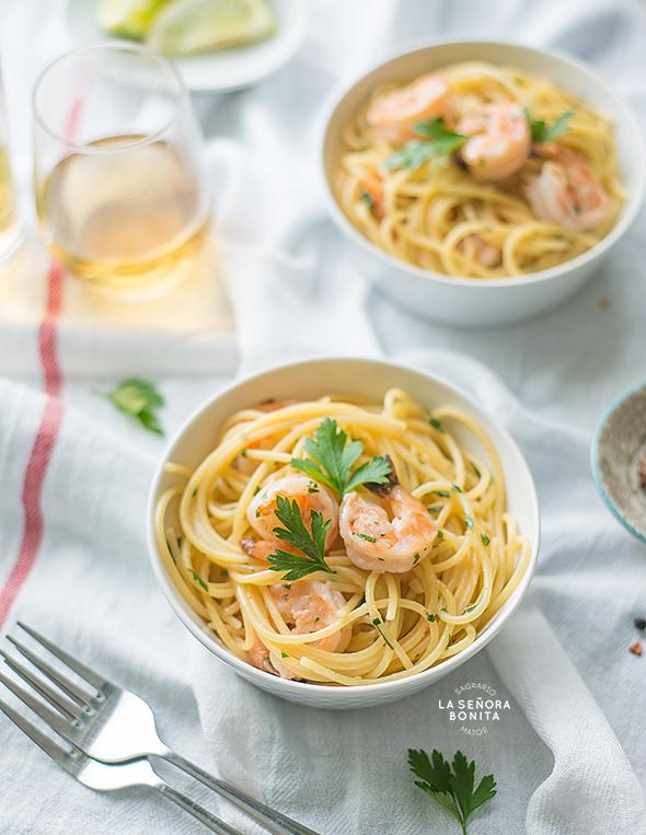 Pasta de camarones con limón.