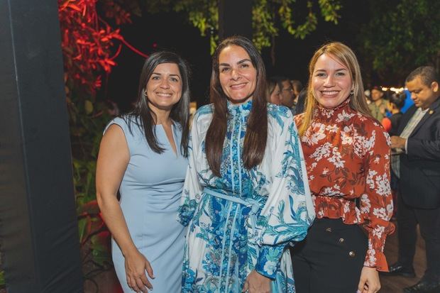 Patricia Rivera, Paola Beras, Lissette Alcántara.