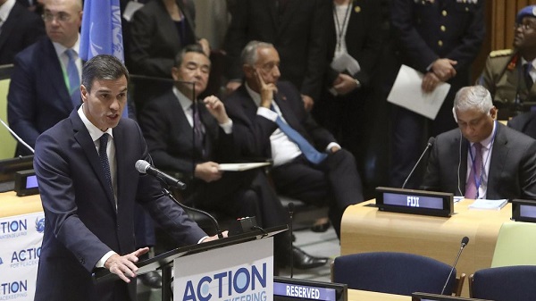 Sánchez: Lo de Cataluña es como si Nueva York pide la independencia y el gobernador huye