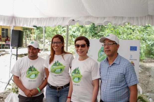 Pedro Luciano, Sarah Soriano, Melba Segura de Grullón y Pedro García.