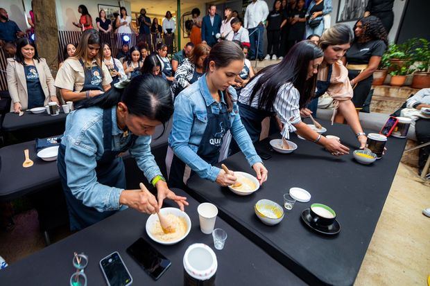 Periodistas invitados durante el Cooking Show.
