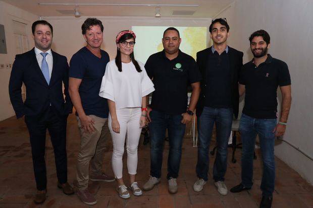 Piero Nuñez, Gordan Ganón, Oneil Pereyra, Coral Sanchez, Rodrigo Delgado, Alberto Gil Carias.