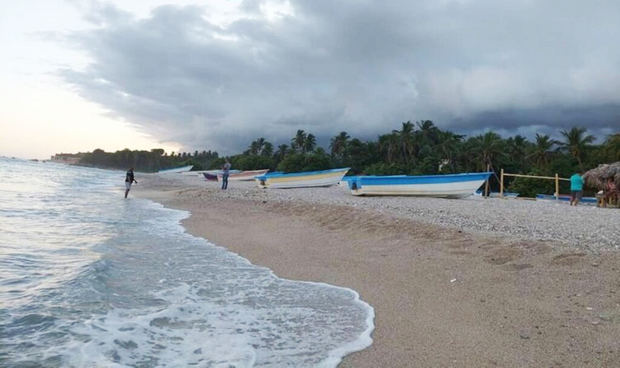 Playa El Quemaito, Barahona.