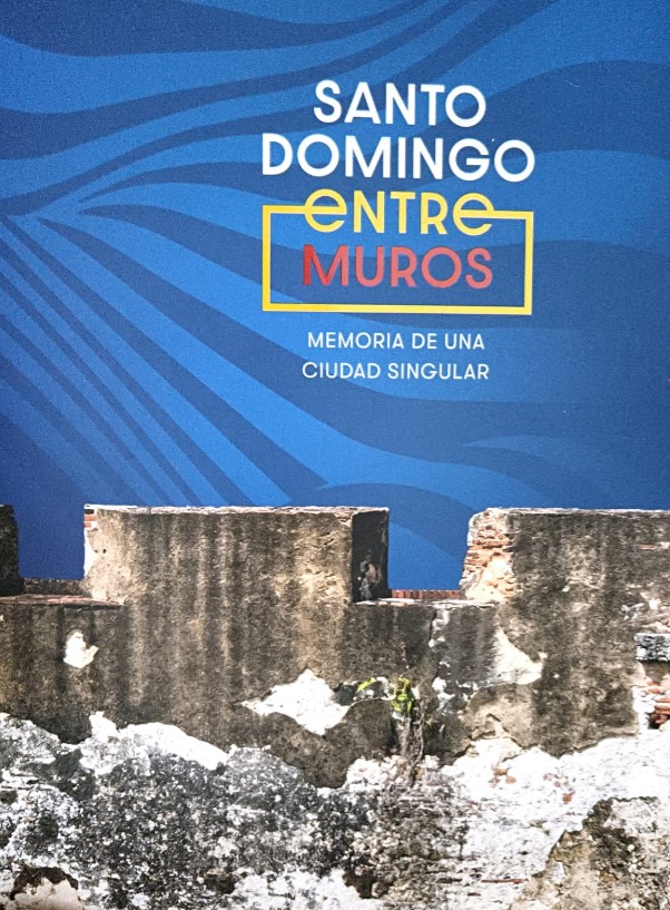Portada libro Santo Domingo entre muros.