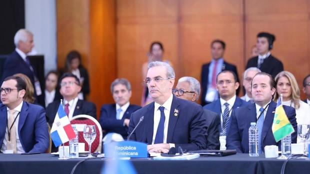 El presidente Abinader , en la VII Cumbre de Jefas y Jefes de Estado y de Gobierno de la Comunidad de Estados Latinoamericanos y Caribeños (CELAC)