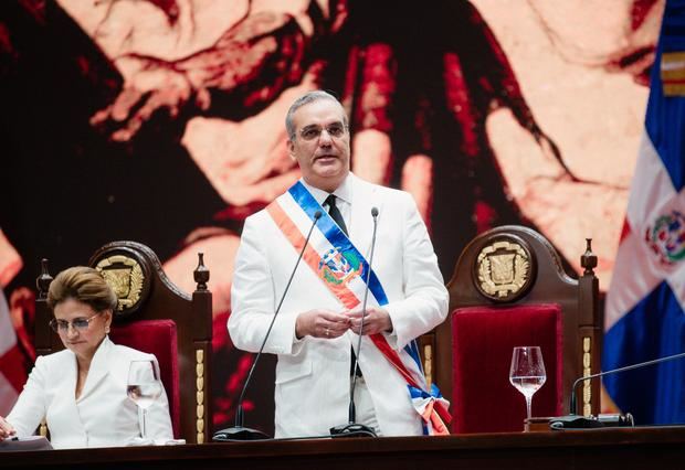 Luis Abinader.