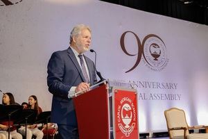 Jack Delman, director general del Carol Morgan School.
