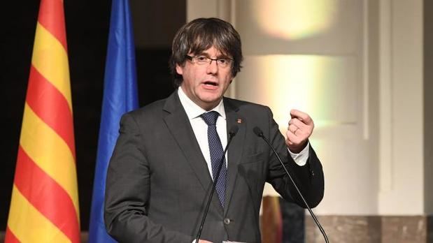 Puigdemont se reúne con diputados opositores daneses en el Parlamento
 