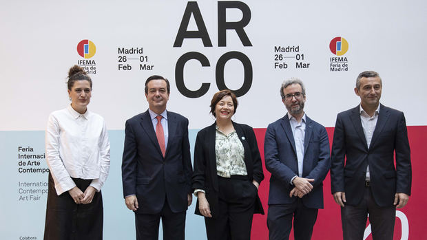 Lucía Casani, directora de La Casa Encendida; Eduardo López-Puertas, director general de IFEMA; Maribel López, directora de ARCOmadrid; Pedro Maisterra, Comité Organizador de ARCO; Cristóbal Sánchez Blesa, director general de Fundación Montemadrid.