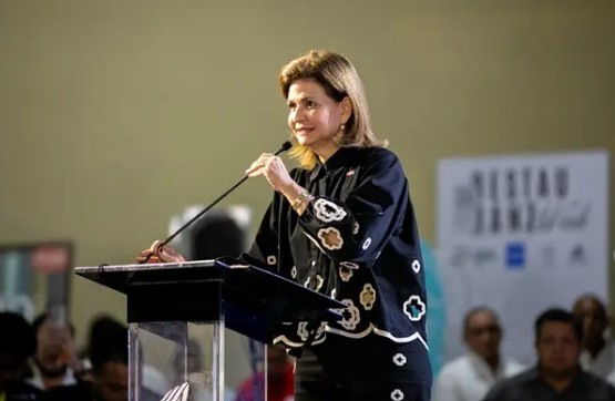 Vicepresidenta Raquel Peña.