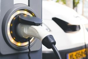 Carga de autos eléctricos, más fácil y puntera en Latinoamérica tras alianza