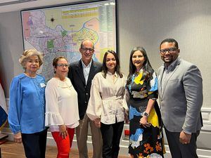 Reunión BioRed con senadora Faride Rafúl.