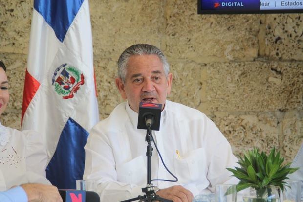 presidente de la Asociación de Hoteles del Malecón, Roberto Enríquez.