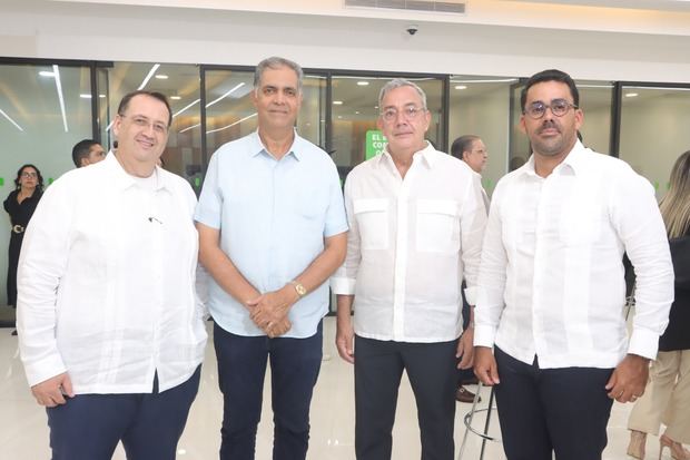 Roberto Velasquez, Leo Sanchez, Anthony Jiminian y Joseì Miguel Gonzalez.