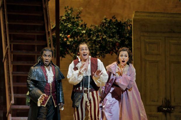 Rossini’s Il Barbiere di Siviglia
La loca comedia de Rossini.