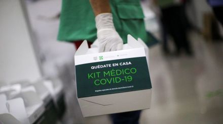 Rusia dona 4,000 kits de pruebas para detectar el coronavirus.