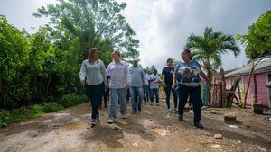 Yadira Henríquez dispone asistencia inmediata a familias afectadas por Ventarrón en Salcedo