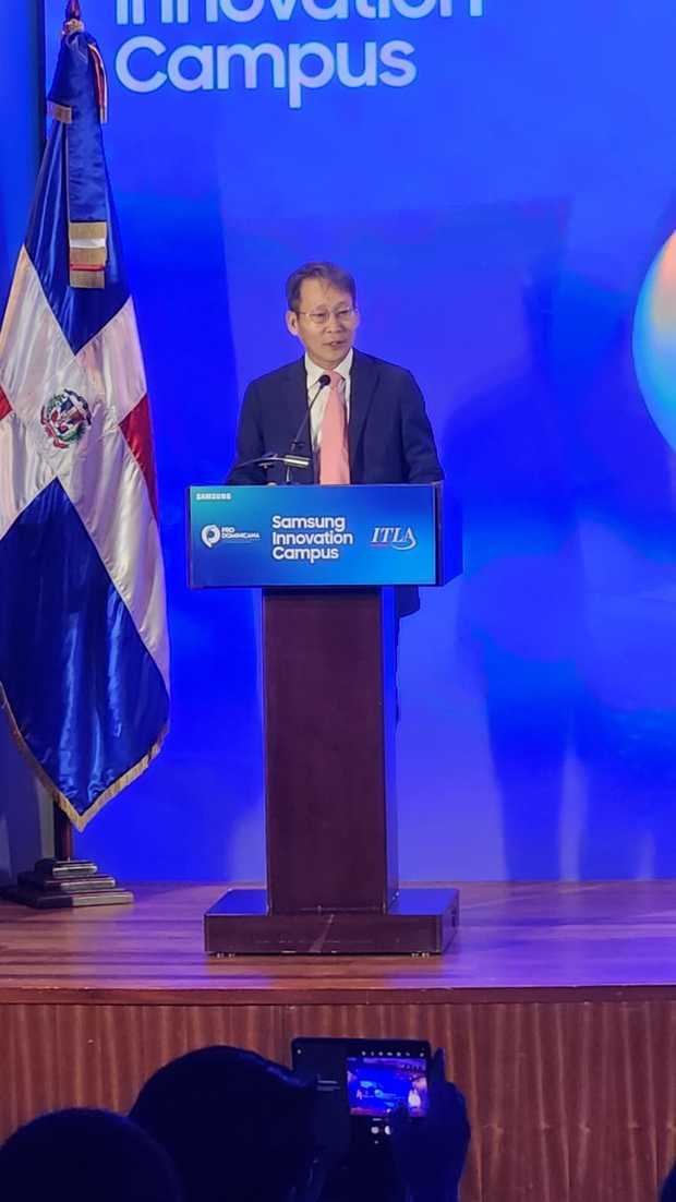 Sang Jik Lee, presidente de Samsung de Centroamérica, Caribe, Ecuador y Venezuela.