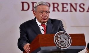México advierte a migrantes que EEUU seguirá expulsando a quienes crucen ilegalmente
