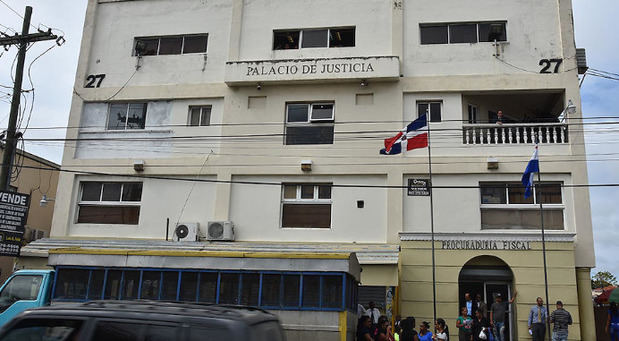 Palacio Justicia Santo Domingo Este.
