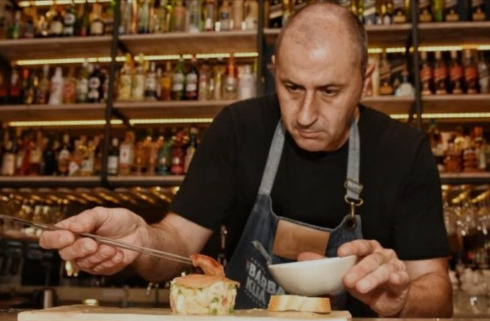 El Chef español José Torrijos, del restaurante Takuare'e Restó.