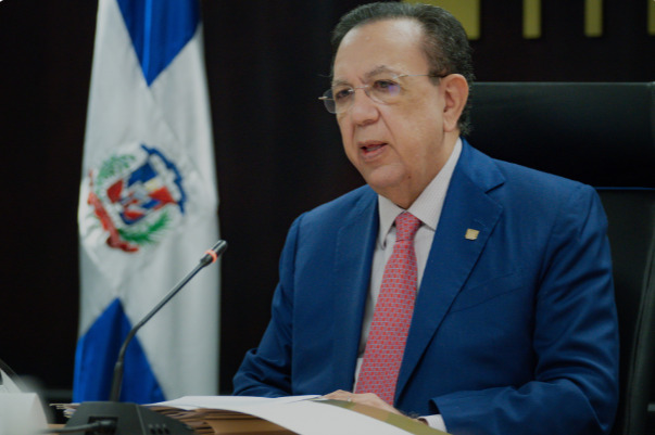 Gobernador del Banco Central de la República Dominicana (BCRD), Héctor Valdez Albizu.