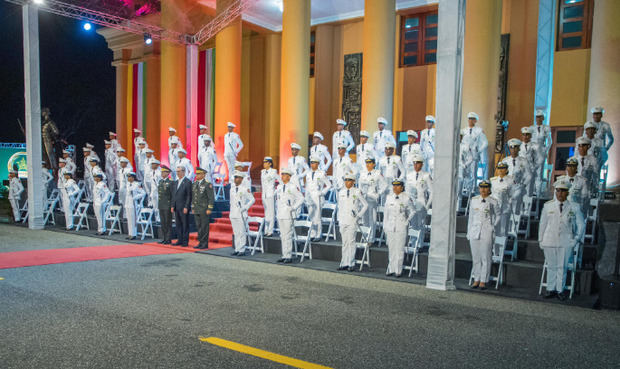 Abinader encabeza graduación de la LXII promoción de cadetes de la Academia Militar Batalla de Las Carreras.