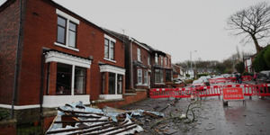 Un tornado arranca el tejado de varias casas cerca de Mánchester