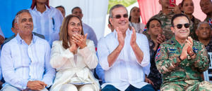 Presidente Abinader encabeza desfile cívico, militar y policial por 211 aniversario del natalicio de Juan Pablo Duarte