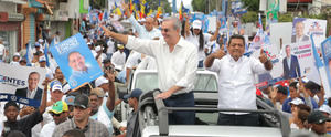 Luis Abinader en Marcha Caravana Los Alcarrizos