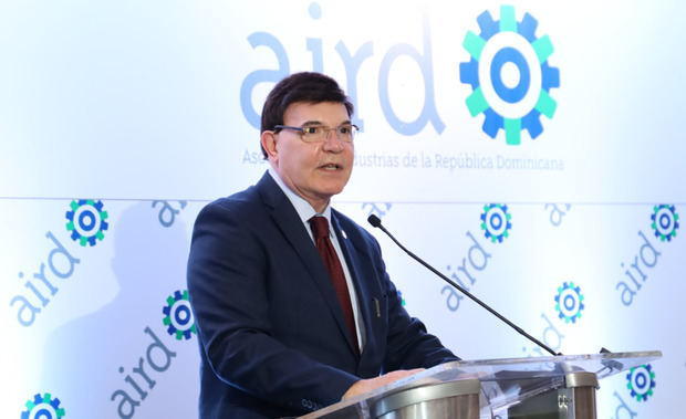 Julio Virgilio Brache, presidente de AIRD.