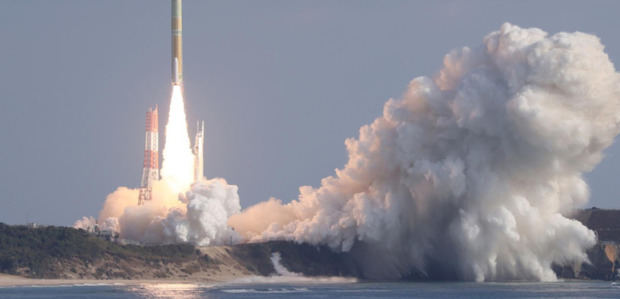 Un cohete H3 despega del Centro Espacial Tanegashima en la prefectura de Kagoshima.