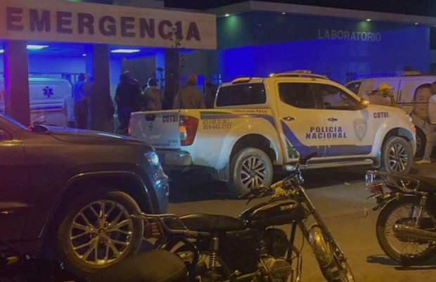 Autoridades investigan suceso en Fantino que dejó tres heridos de bala.