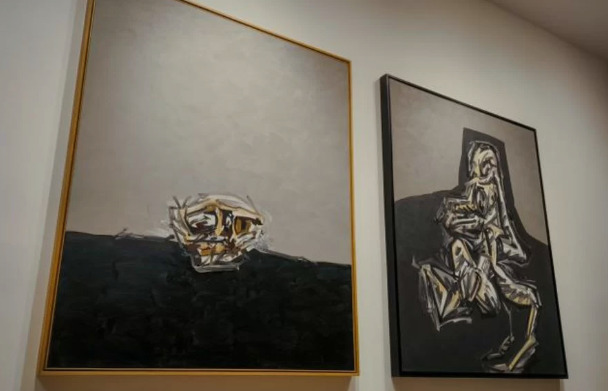 La paleta de colores de Antonio Saura (1930-1998), limitada al blanco y negro, pinta Londres en una exposición en la Opera Gallery, donde se recogen 30 pinturas del artista realizadas en la posguerra. 