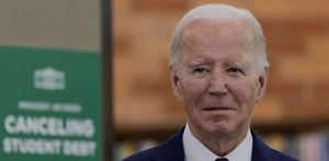 La mayoría de votantes de Biden en 2020 dice ahora que es demasiado mayor para ser eficaz