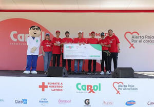 Farmacia Carol concluye con éxito campaña “Alerta Roja por el Corazón 2024: Súmate a nuestro latido”